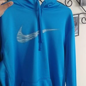 Nike sweatshirt